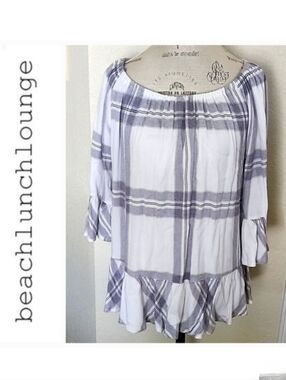 beachlunchlounge Gray Plaid Off/On Shoulder Top